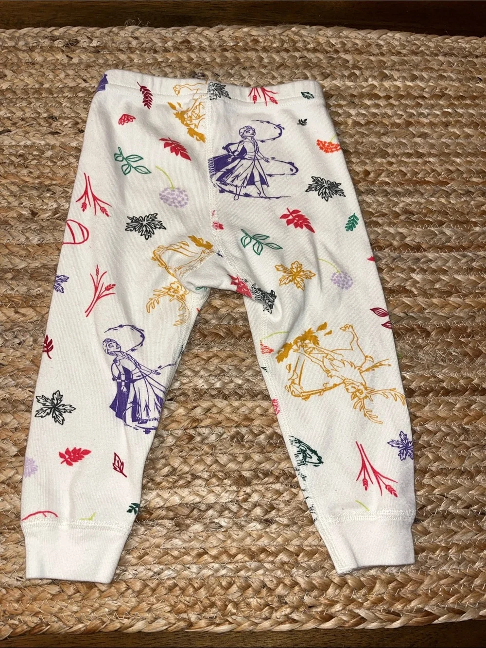 Hanna Andersson pajama set size 18-24m long sleeve Frozen ll